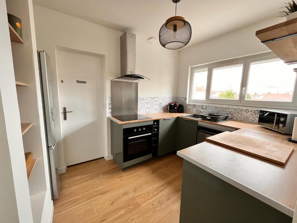 Duplex Familial Proche Gare Et Hyper Centre Ville Villepreux Экстерьер фото