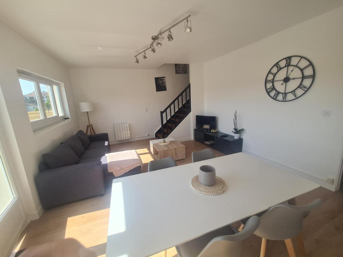 Duplex Familial Proche Gare Et Hyper Centre Ville Villepreux Экстерьер фото