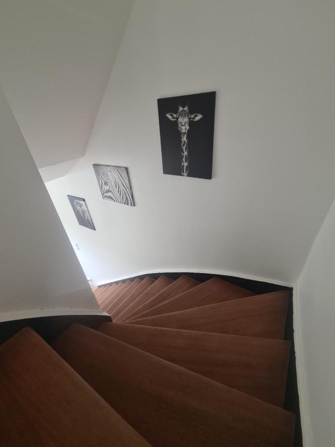 Duplex Familial Proche Gare Et Hyper Centre Ville Villepreux Экстерьер фото